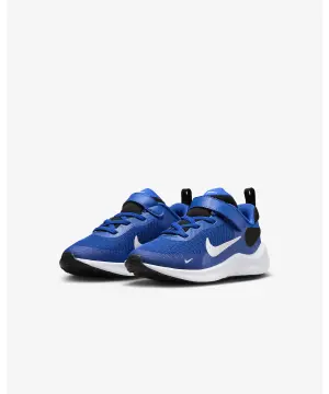 Nike Revolution 7