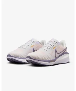 Nike Vomero 17 hlaupaskór