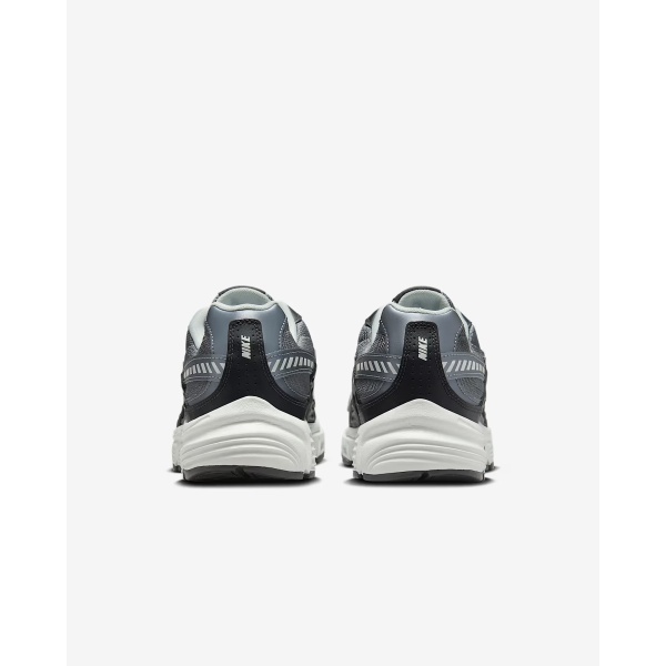 Nike Initiator götuskór - Image 5